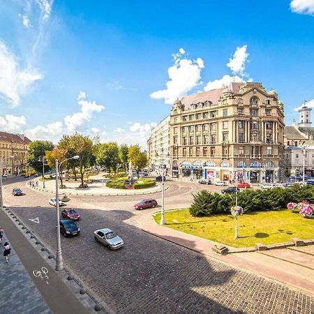 Апартаменти З Балконом На Центр Львова Exteriér fotografie